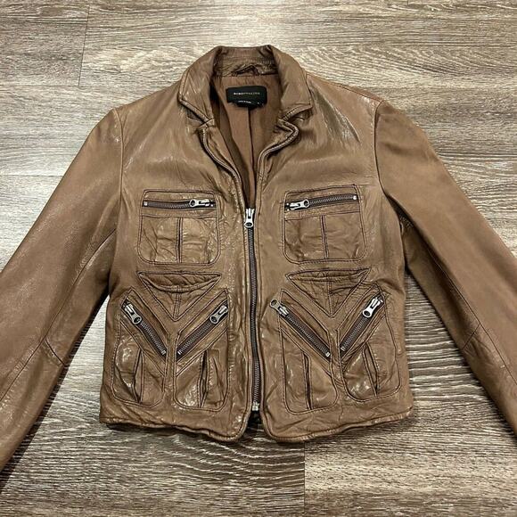 EUC BCBGMaxAzria Brown Leather Moto Jacket sz Small Distressed Zip Pocket Style - Picture 1 of 9